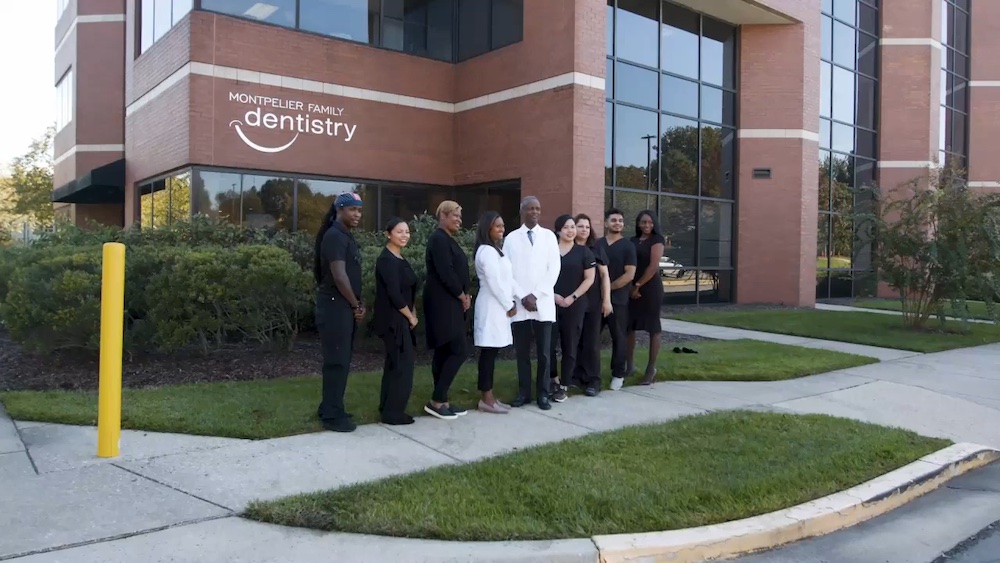 Dentist in Laurel